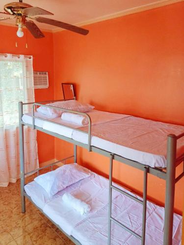 RedDoorz @ Garcia Hernandez Bohol, Bohol