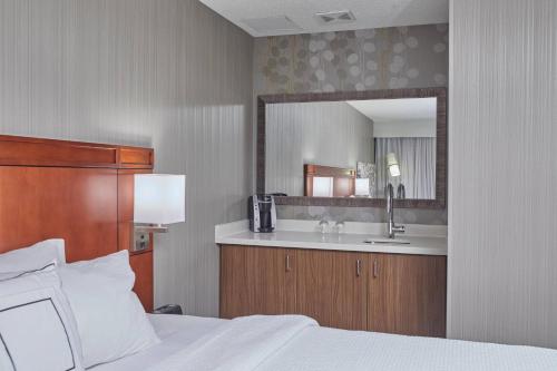 Courtyard by Marriott Eugene Springfield - image 12
