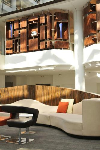 AC Hotel by Marriott Ambassadeur Antibes - Juan Les Pins - image 4