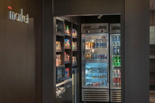 Courtyard by Marriott Lincroft Red Bank - image 6