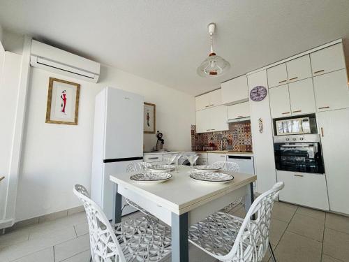 Apartment image 5
