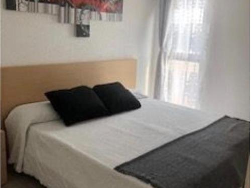 Apartamento Confortable en Platja d'Aro: Centro y Terraza Privada - ES-209-90 - image 2
