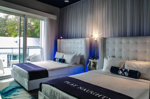 Superior Queen Room image 2