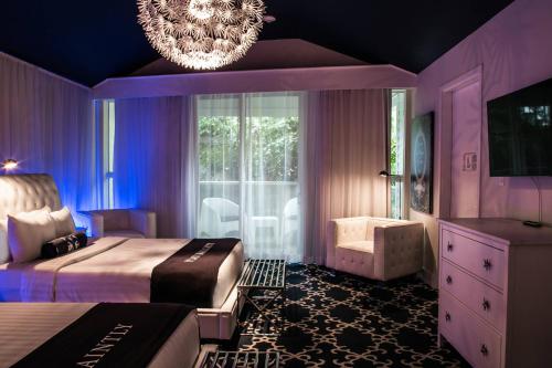 Superior Queen Room image 4