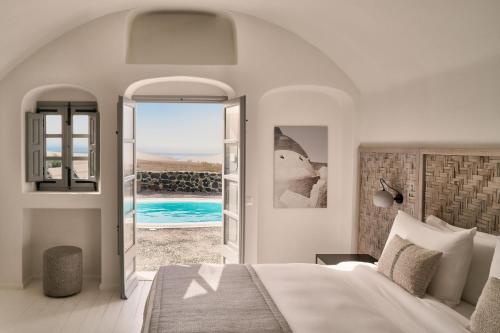 Vedema a Luxury Collection Resort Santorini - image 8