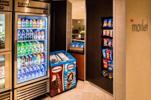 Courtyard Thousand Oaks Ventura County - image 12