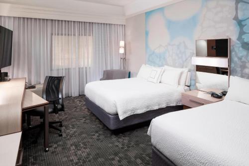 Courtyard by Marriott Pensacola - image 11