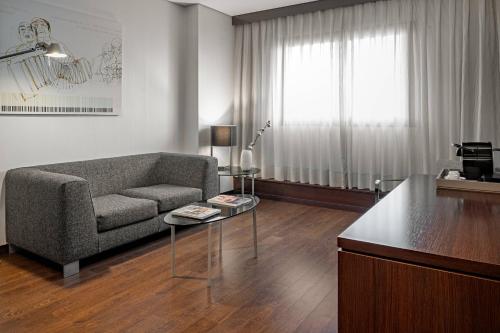 AC Hotel by Marriott Porto - image 7