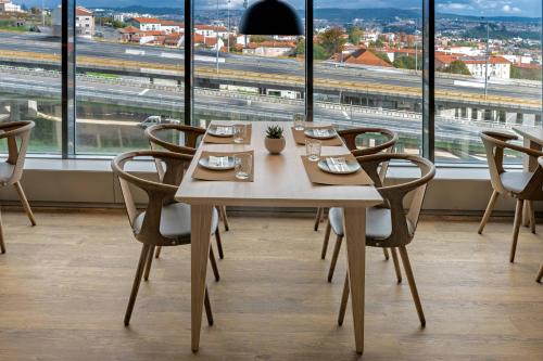 AC Hotel by Marriott Porto - image 2
