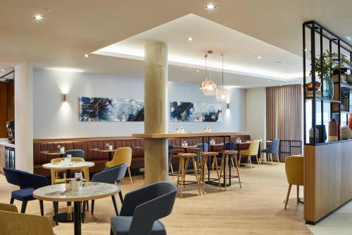 Courtyard by Marriott Oxford City Centre - image 4