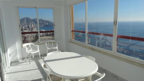 Apartamentos Beni-Beach