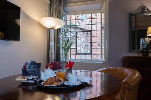 Junior Suite Deluxe image 7