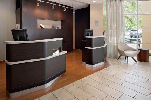 Courtyard by Marriott Fort Lauderdale North/Cypress Creek, Fort Lauderdale (fotografie 3)