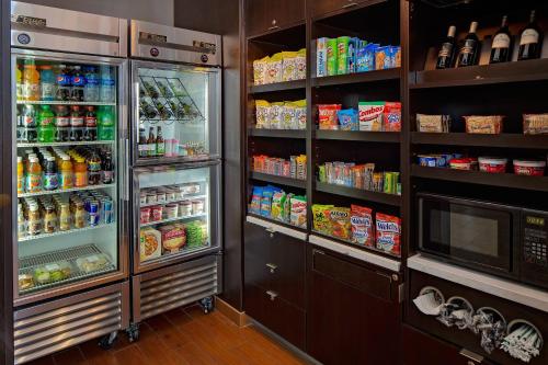 Courtyard by Marriott Fort Lauderdale North/Cypress Creek - image 11