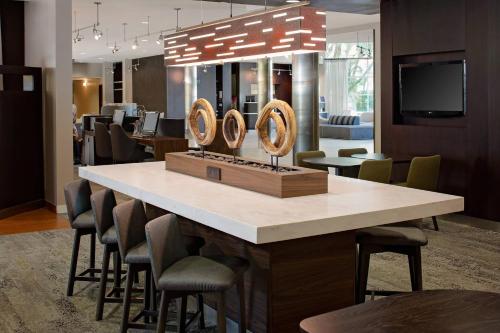 Facilities, Courtyard by Marriott Fort Lauderdale North/Cypress Creek in Pompano Beach