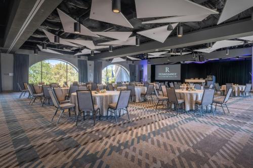 Renaissance Reno Downtown Hotel & Spa - image 12