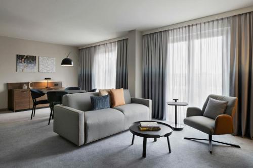 Courtyard by Marriott Munich City East - image 8