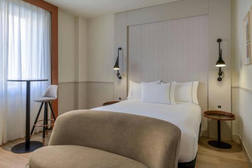 AC Hotel Los Vascos - image 12