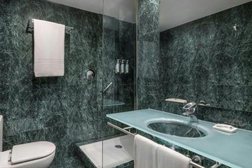 AC Hotel Los Vascos - image 8