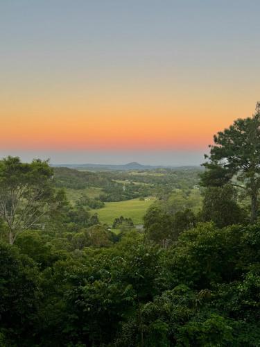Misty Valley Cottage