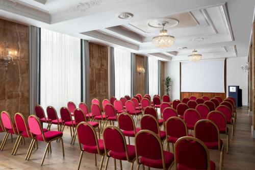 Sina Bernini Bristol - main image