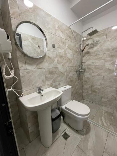 Destination Central Room 2, Tirana (foto 6)