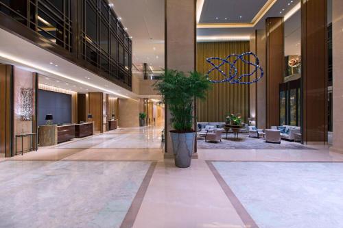 Lobby, Sheraton Grand Jakarta Gandaria City Hotel in Pondok Indah