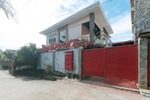 St. Paul Village Lapul By Reddoorz