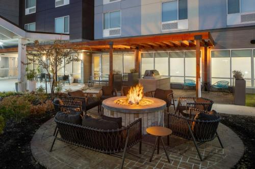 TownePlace Suites by Marriott Memphis Cordova - image 5