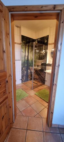 dusch, Gulfwohnung in Lintelermarsch