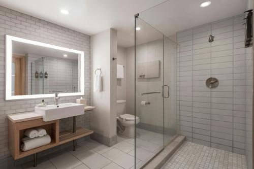 南码头签名收藏度假酒店