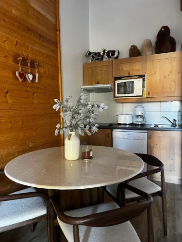 Maison MAEL in Notre Dame De Bellecombe