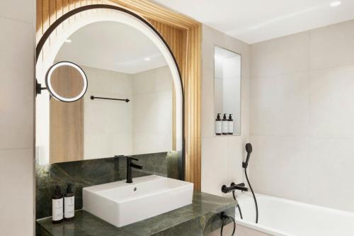 Imperial Riding School Renaissance Vienna Hotel - image 8