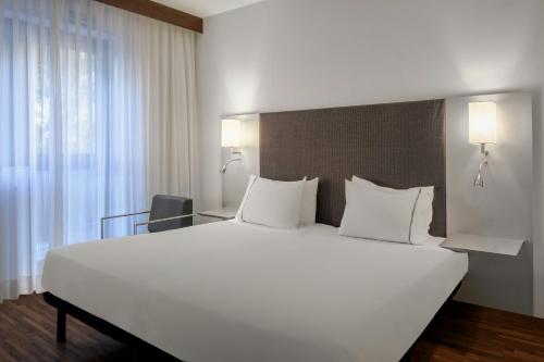AC Hotel by Marriott Pisa - image 3