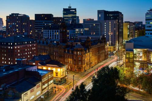 Macdonald Manchester Hotel - image 11