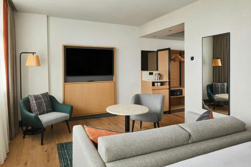 Macdonald Manchester Hotel - image 6