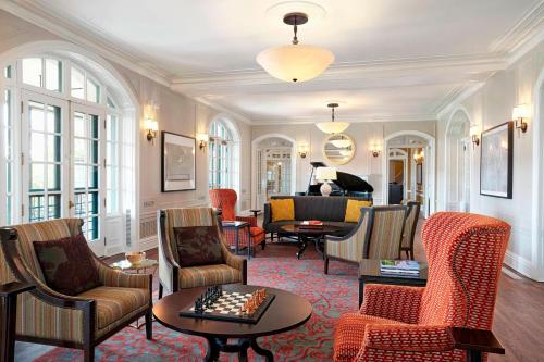 المرافق, منتجع ذا ألجونكوين سانت أندروز باي ذا سي، أوتوجراف كولكشن (The Algonquin Resort St. Andrews by-the-Sea, Autograph Collection) in St Andrews