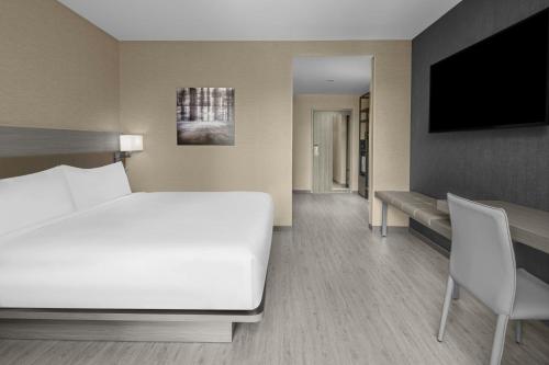 AC Hotel by Marriott St Louis Central West End - image 13