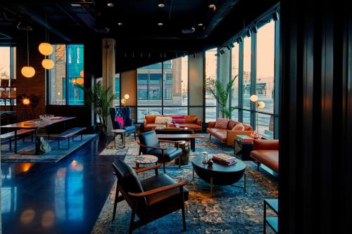 MOXY Minneapolis Uptown in Minneapolis, USA