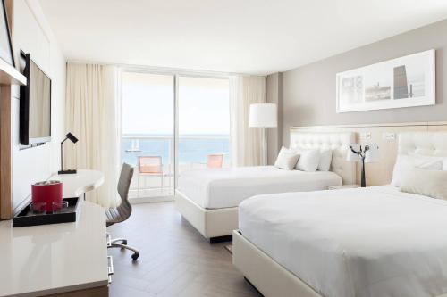 2 double beds