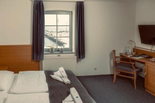 Hiddenseer Hotel - image 9