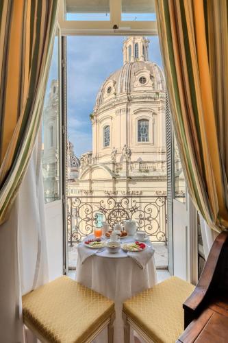  Colonna Traiana - The View Boutique Luxury Home in the center of ancient Rome in Rom