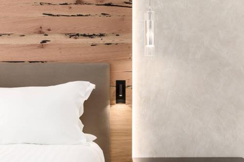 AC Hotel Venezia by Marriott - image 2