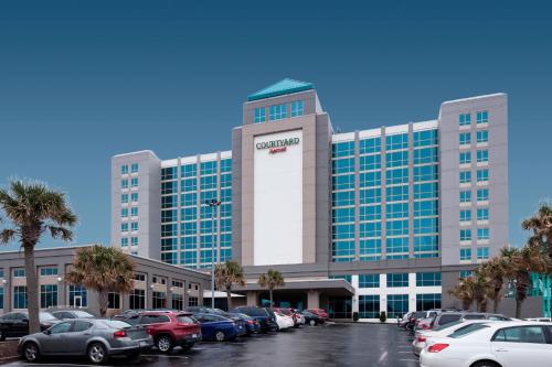 Photo - Courtyard by Marriott Carolina Beach Oceanfront