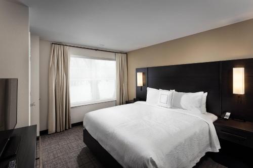 Residence Inn by Marriott Milwaukee Brookfield - image 12