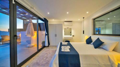 Two-Bedroom Villa image 7