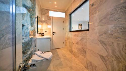 Two-Bedroom Villa image 2