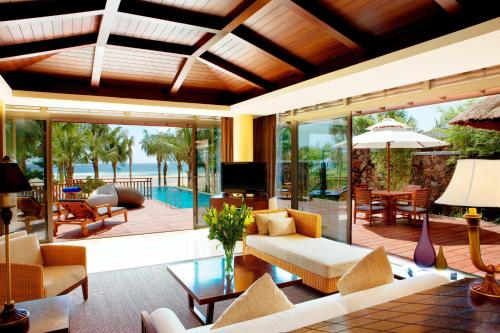 Létesítmények, Le Méridien Shimei Bay Beach Resort & Spa in Wanning