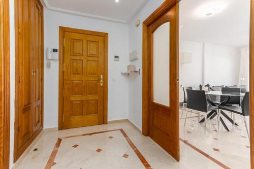 7A MTR - Marbella Temporary Rent Apto 2 Dormitorios Sea View, Marbella (foto 8)