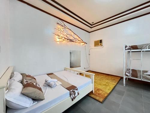 R&J homestay, Tina-an (photo 6)